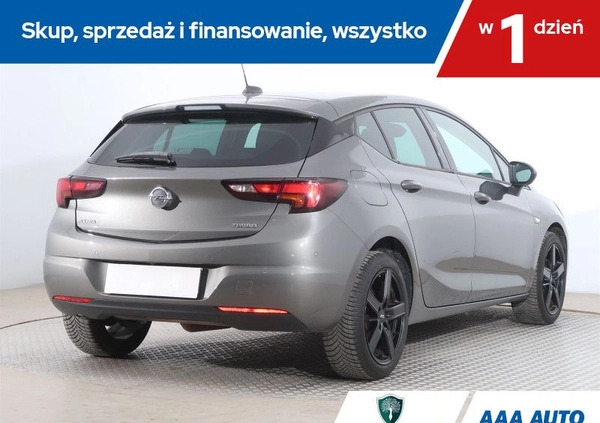 Opel Astra cena 51000 przebieg: 81030, rok produkcji 2018 z Olsztynek małe 191